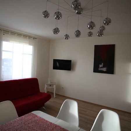 Apartament Rodzinny S8 Kalisz Exterior foto